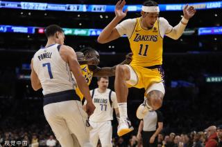 球员生活著 球员生活著