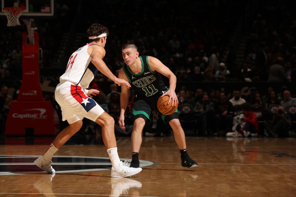 西的阵容波 西的阵容波